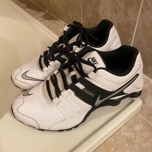 Mens Nike Shock 11 EUC